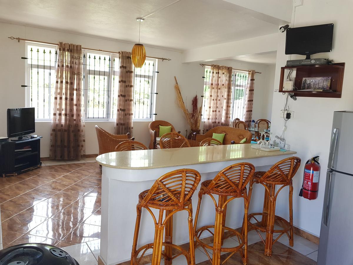 Suntoo Villa Wind & Kitesurf Accommodation ลากูแล็ตต์ ภายนอก รูปภาพ
